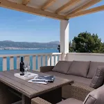 Apartment Marinela *