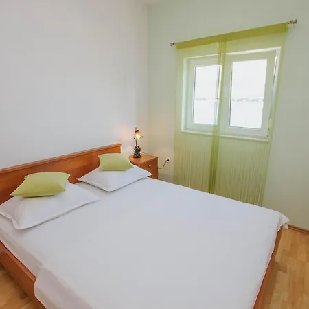 Marinela Appartement *