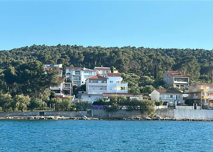 Marinela Τρογκίρ